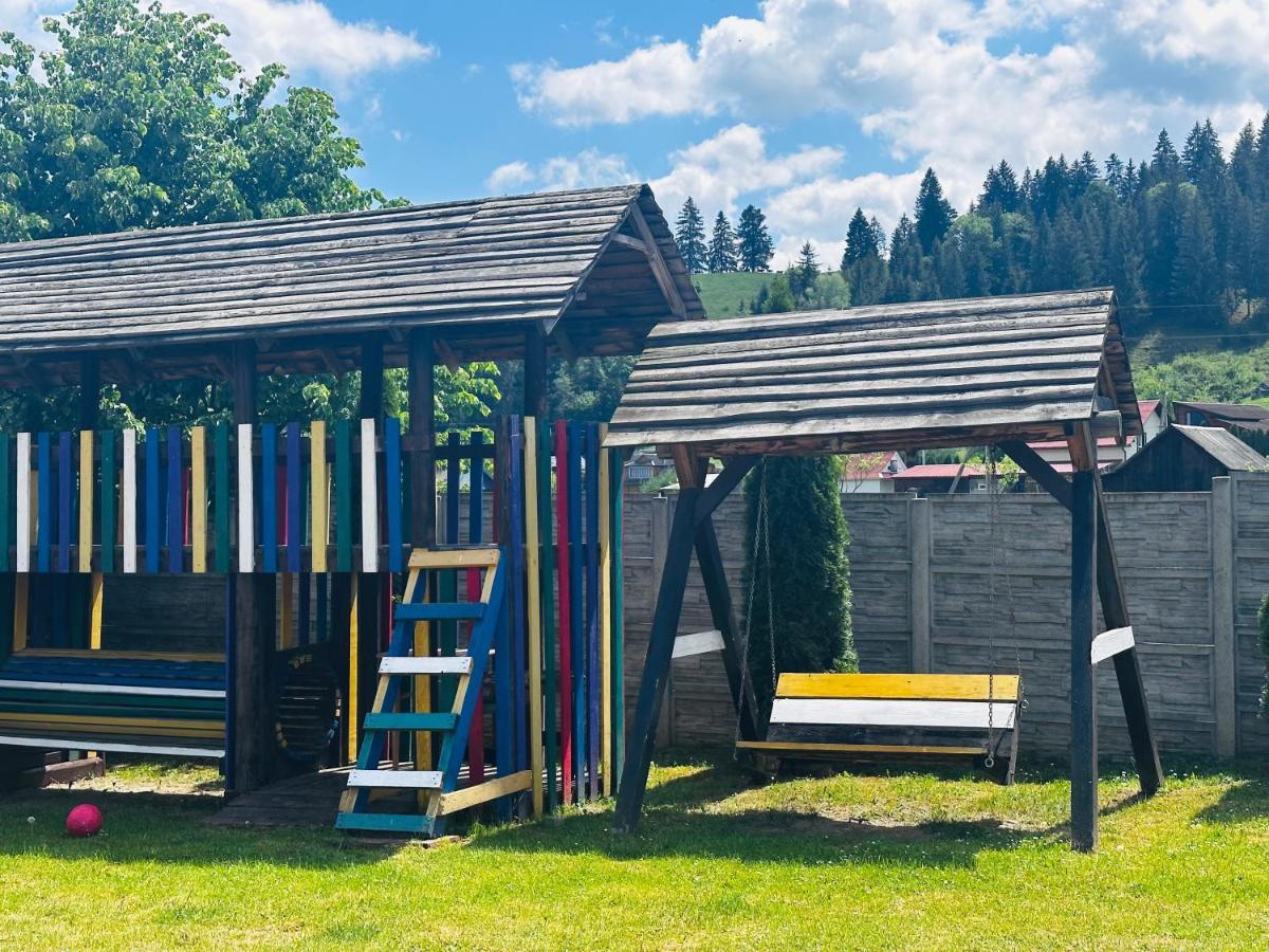 Садиба Дерев*Яна Хата Verhovîna Exterior foto