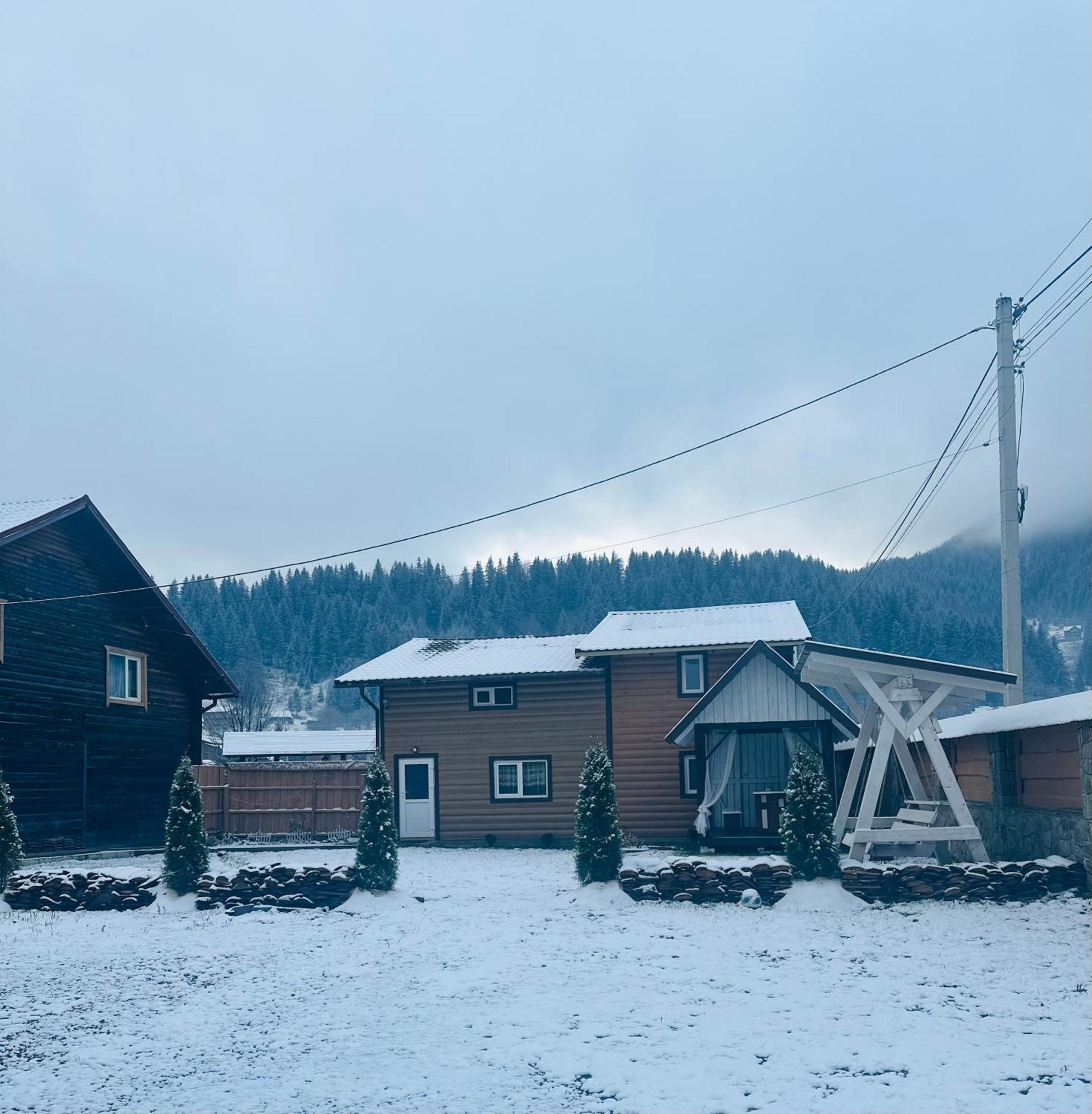 Садиба Дерев*Яна Хата Verhovîna Exterior foto